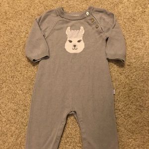Elegant baby gray romper